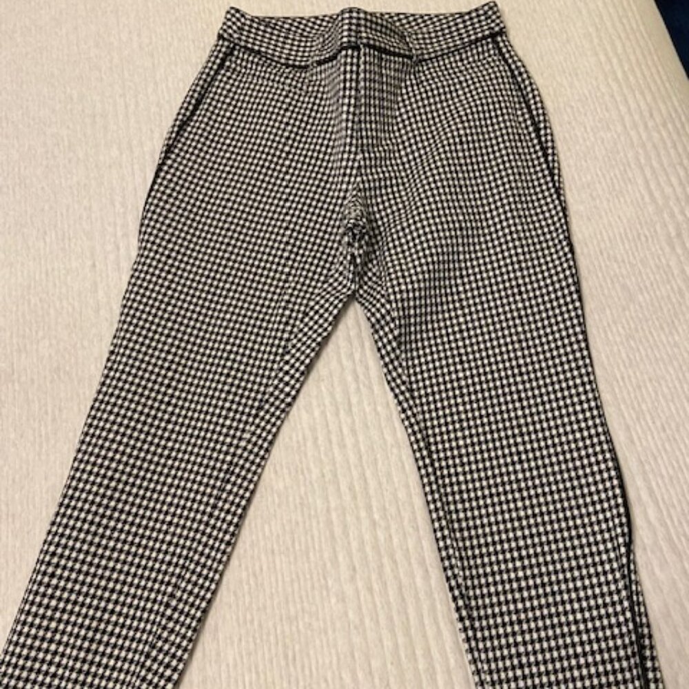 Banana Republic Houndstooth Pant